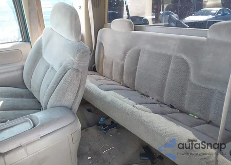 1998 Chevrolet C1500 Fleetside from USA, damaged, VIN 1GCEC19M7WE134637